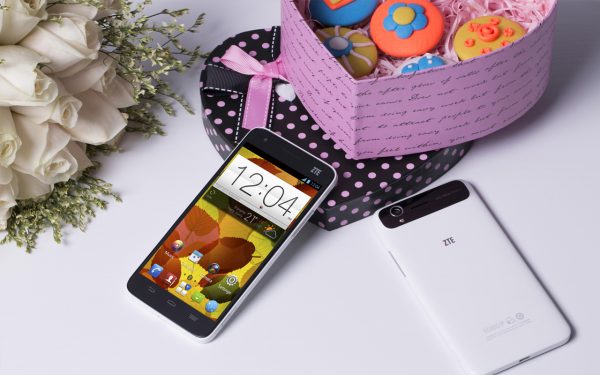 ZTE Grand S II Dual hé lộ trên bảng đo điểm image001