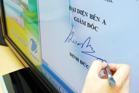 VDC thử nghiệm tích hợp giải pháp Softoken trong dịch vụ VNPT-CA 120625_CKS